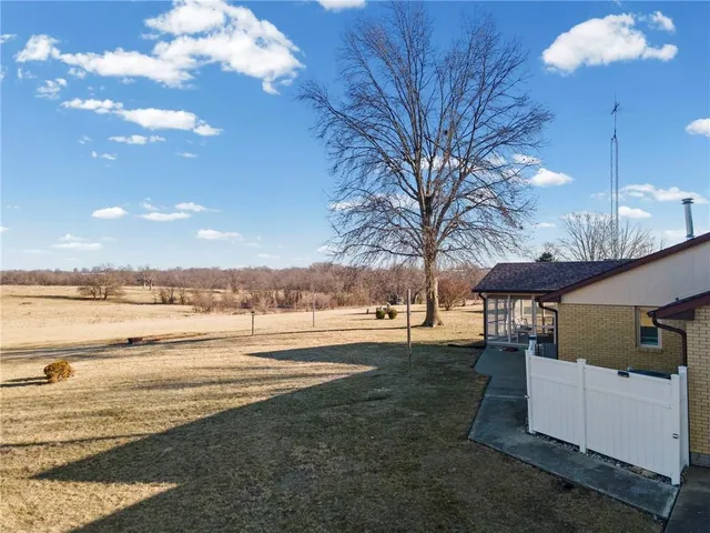 $335,000 | 201 Johnson Circle, Carrollton, MO 64633