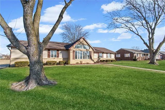 $335,000 | 201 Johnson Circle, Carrollton, MO 64633