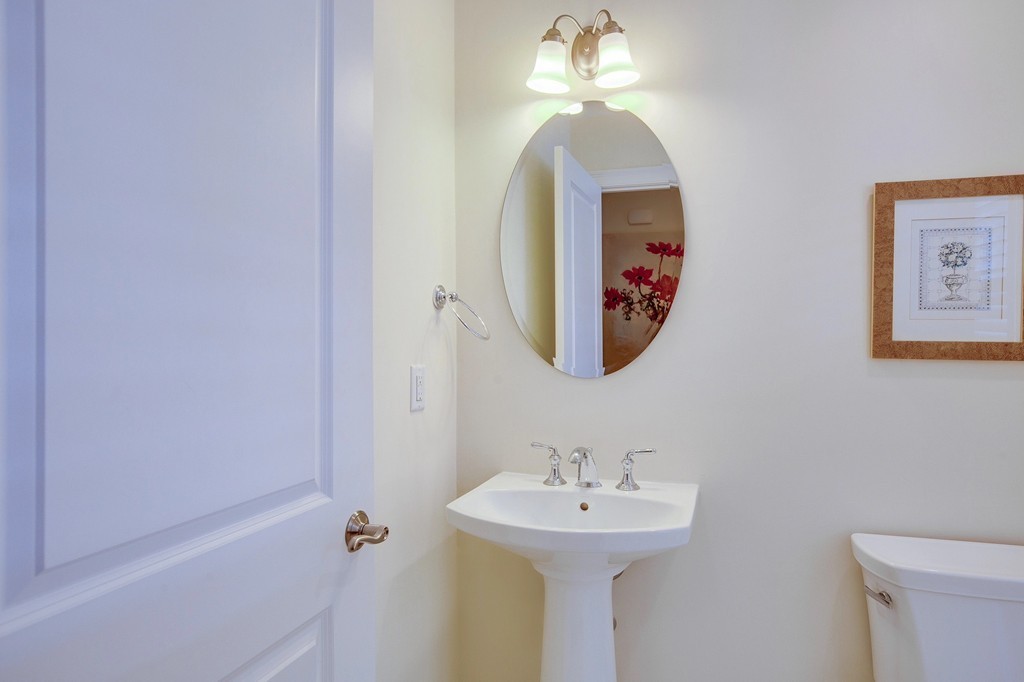 32 Stevens Road, Unit 32 Hudson, MA 01749 - Photo 8 of 39 Gallery Image 8