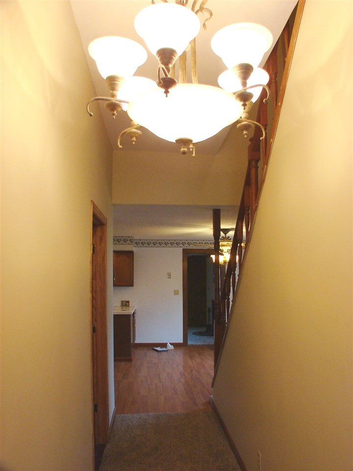 210 South Main Street Ithaca, MI 48847 - Photo 23 of 43 1808083-22.JPG