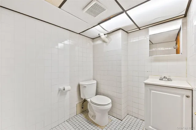 $1,249,000 | 83-43 261st Street | Floral Park