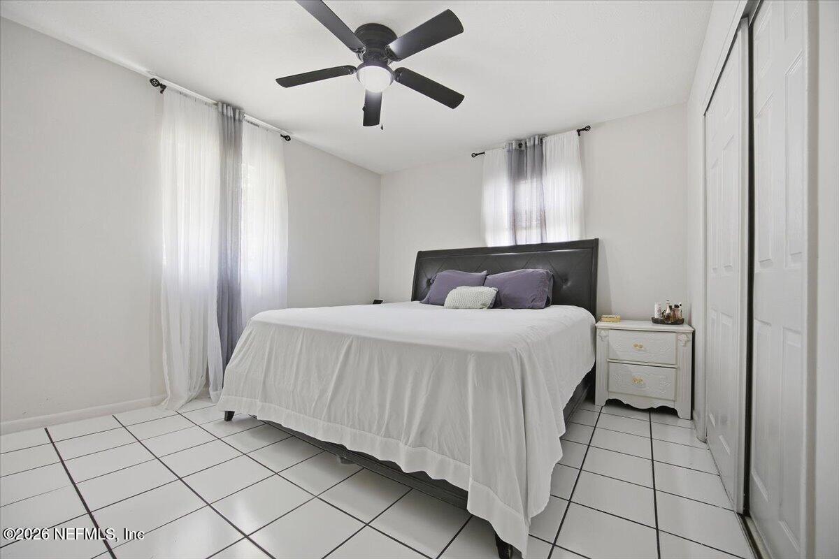 7252 Old Kings Road South Jacksonville, FL 32217 - Photo 10 of 17 10-Primary Bedroom