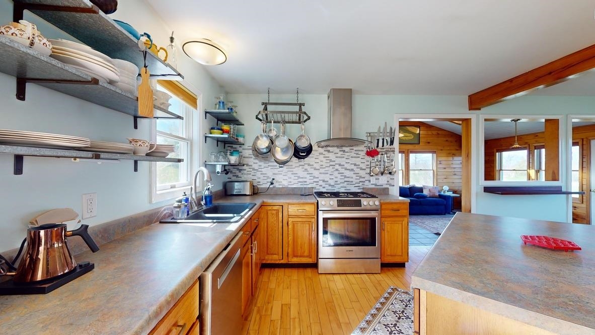 1367 Town Line Road Bridport, VT 05734 - Photo 6 of 34