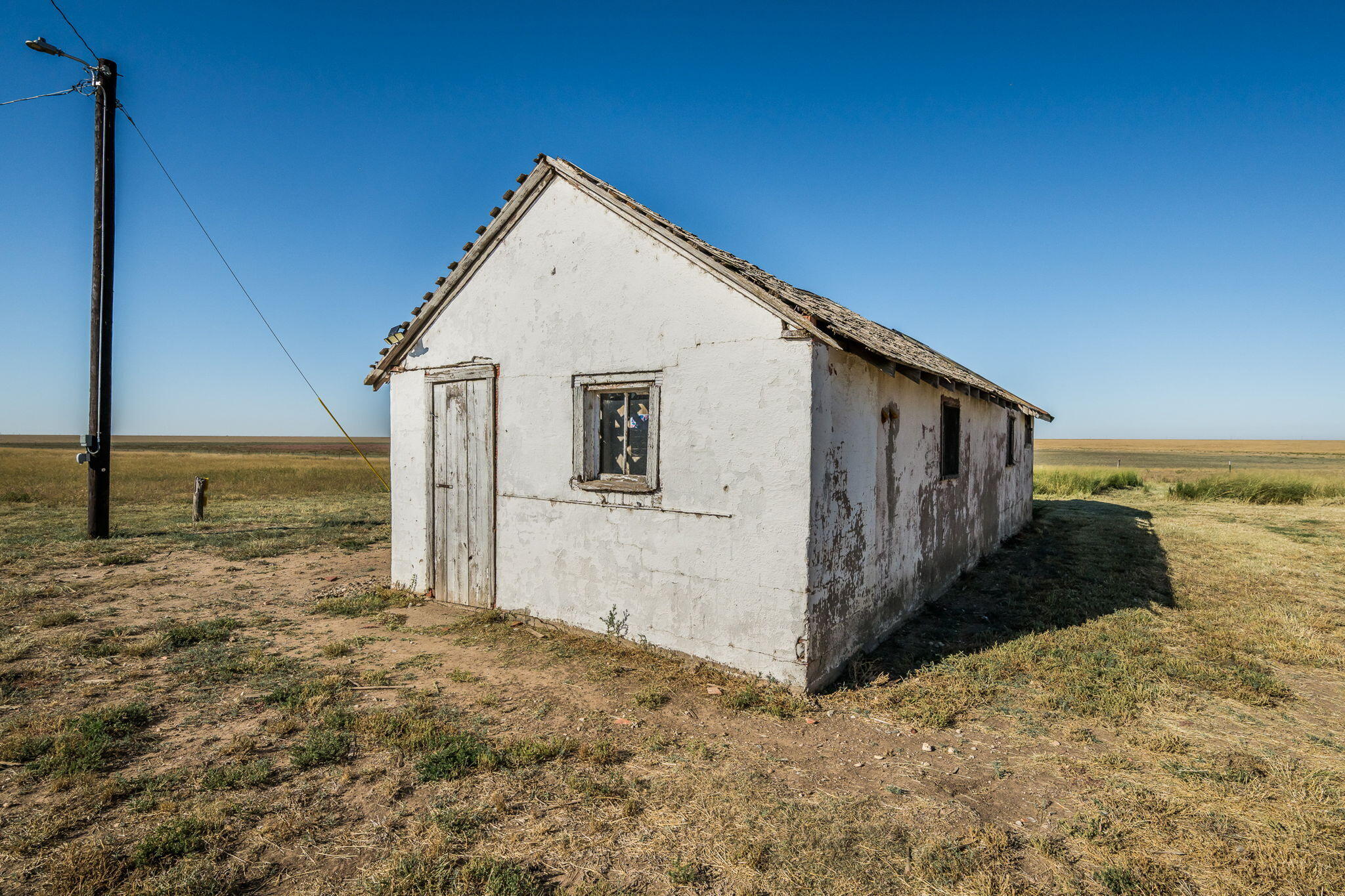 1723 County Road 9 Tulia, TX 79088 - Photo 25 of 32 a view of a house with a yard