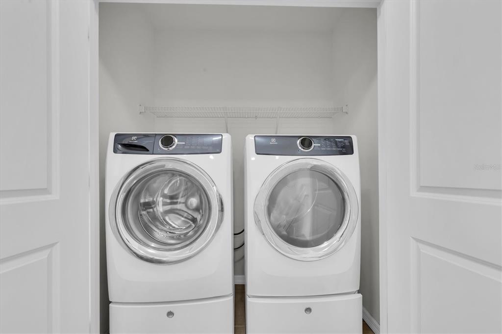 8879 Indigo Trail Loop Riverview, FL 33578 - Photo 33 of 47