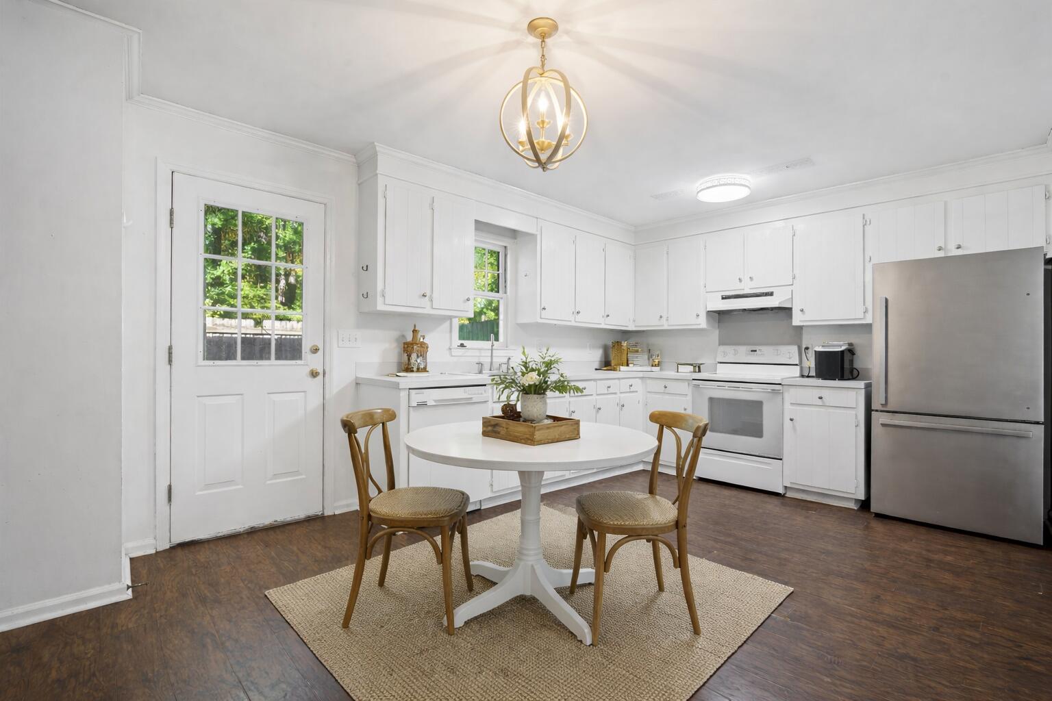 302 Springview Lane, Unit 11 Summerville, SC 29485 - Photo 9 of 23 Virtual Staged