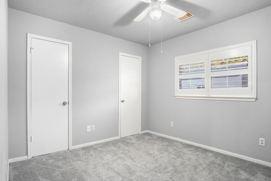 3315 Mourning Dove Drive Spring, TX 77388 - Photo 37 of 44 an empty room with a window