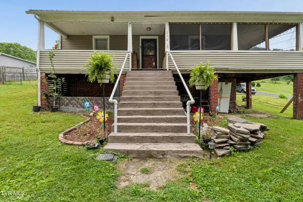 $214,900 | 210 Florida Avenue, Erwin, TN 37650