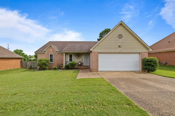 $425,000 | 6895 Water Point Cove East, Memphis, TN 38141