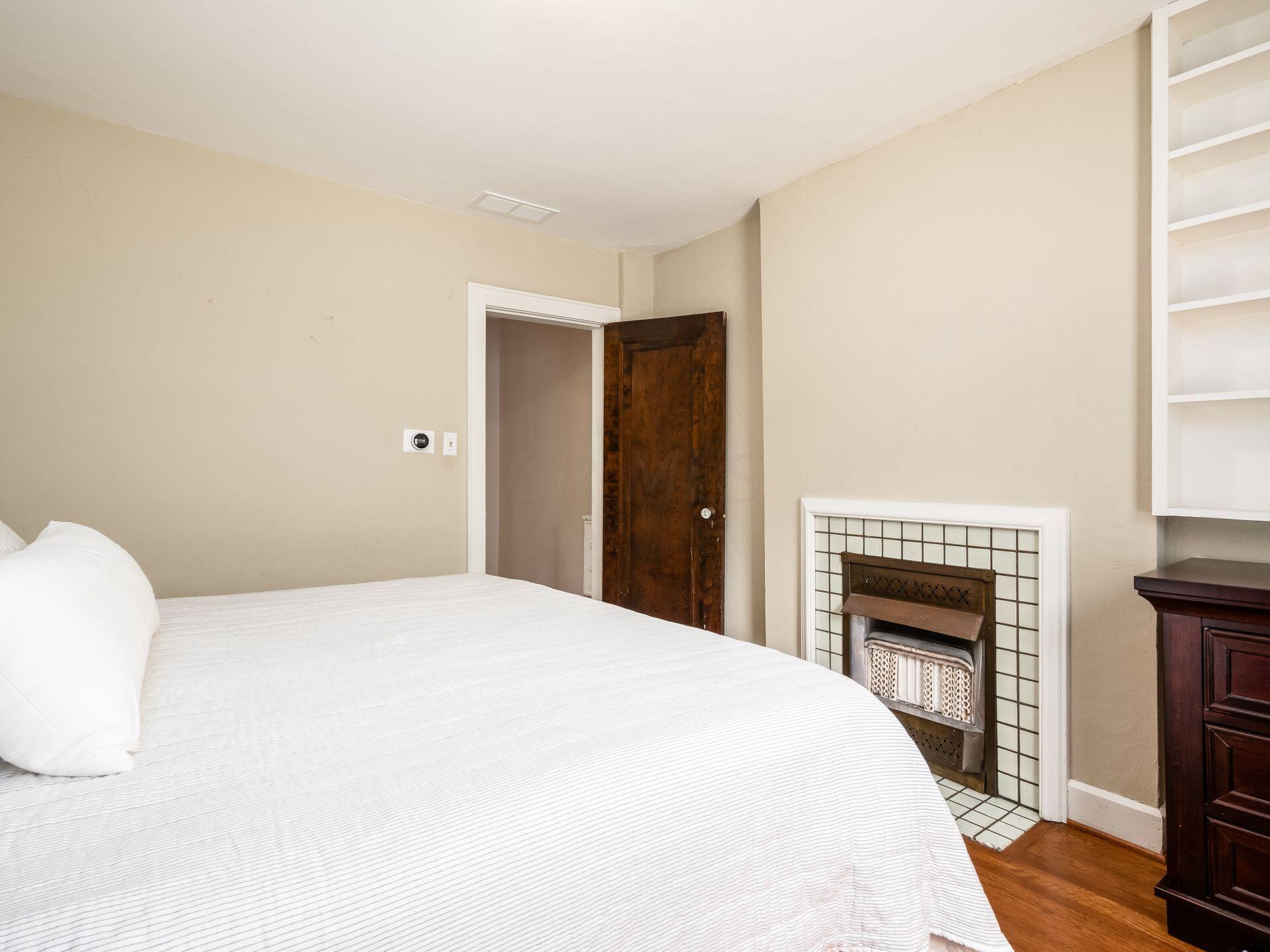 240 North Ardmore Road Bexley, OH 43209 - Photo 28 of 72 Primary Bedroom