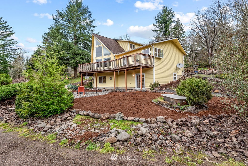 240 North Mahaffey Road Kelso, WA 98626 - Photo 2 of 40 Gallery Image 2