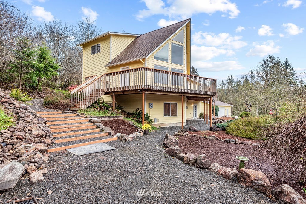 240 North Mahaffey Road Kelso, WA 98626 - Photo 3 of 40 Gallery Image 3
