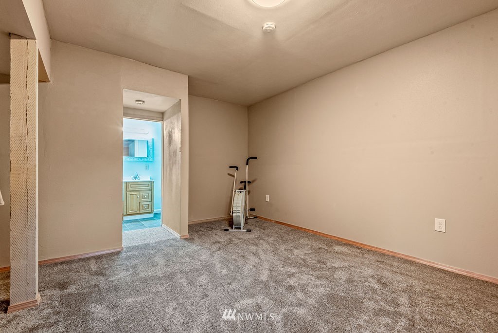 240 North Mahaffey Road Kelso, WA 98626 - Photo 24 of 40 Gallery Image 24