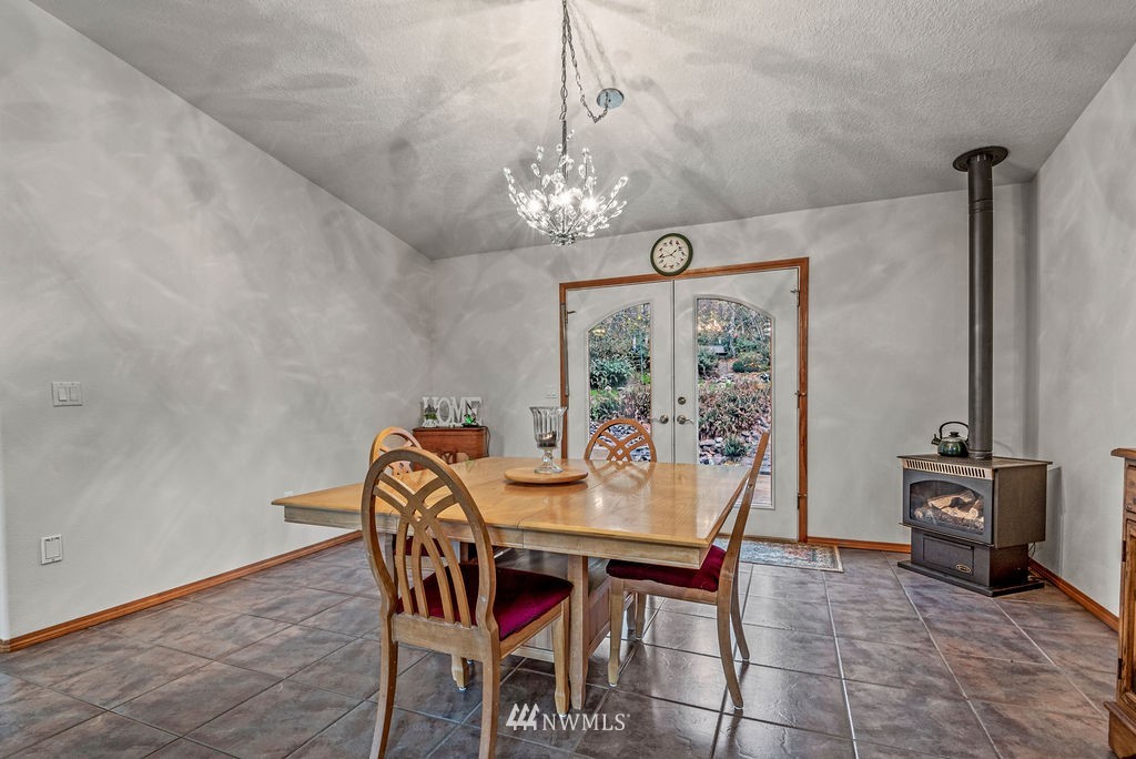 240 North Mahaffey Road Kelso, WA 98626 - Photo 9 of 40 Gallery Image 9