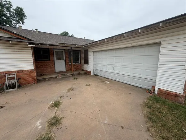$100,000 | 3232 Sayles Boulevard, Abilene, TX 79605