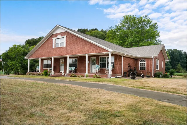 $650,000 | 9691 Hardin Graveyard Road, Morris Chapel, TN 38361