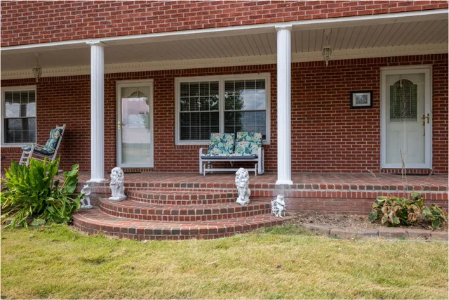 $650,000 | 9691 Hardin Graveyard Road, Morris Chapel, TN 38361