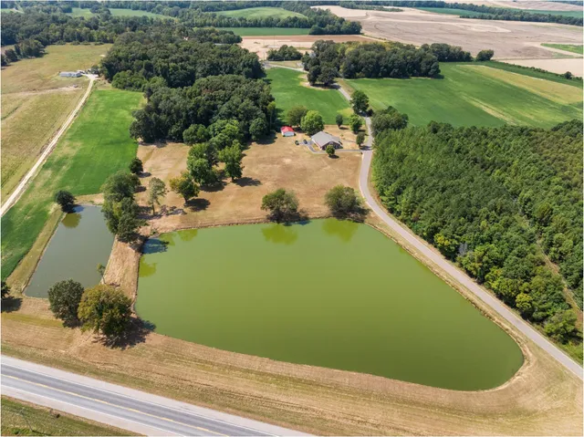 $650,000 | 9691 Hardin Graveyard Road, Morris Chapel, TN 38361