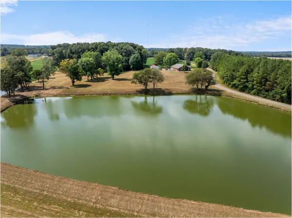 $650,000 | 9691 Hardin Graveyard Road, Morris Chapel, TN 38361