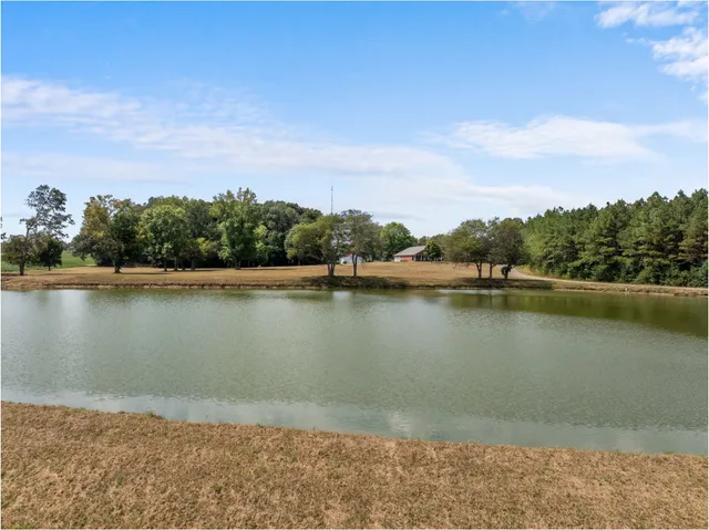 $650,000 | 9691 Hardin Graveyard Road, Morris Chapel, TN 38361