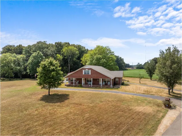 $650,000 | 9691 Hardin Graveyard Road, Morris Chapel, TN 38361