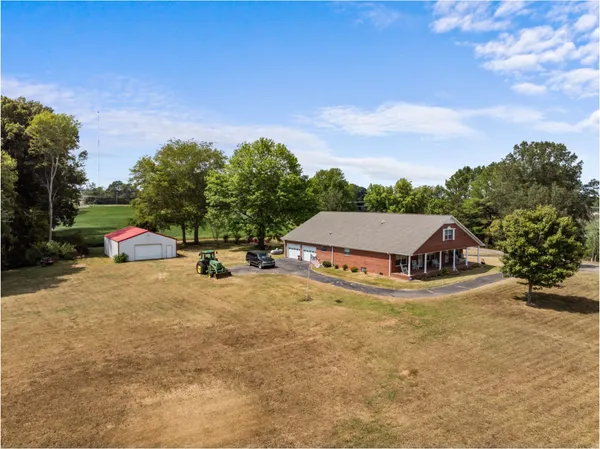$650,000 | 9691 Hardin Graveyard Road, Morris Chapel, TN 38361