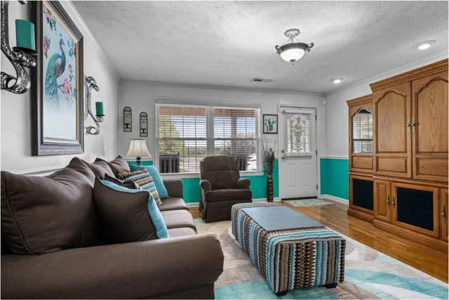 $650,000 | 9691 Hardin Graveyard Road, Morris Chapel, TN 38361