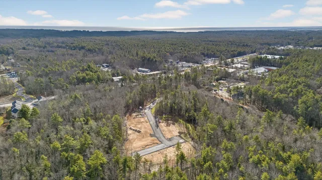 $549,900 | 5 Creekside Court, Unit 3, Kennebunk, ME 04043