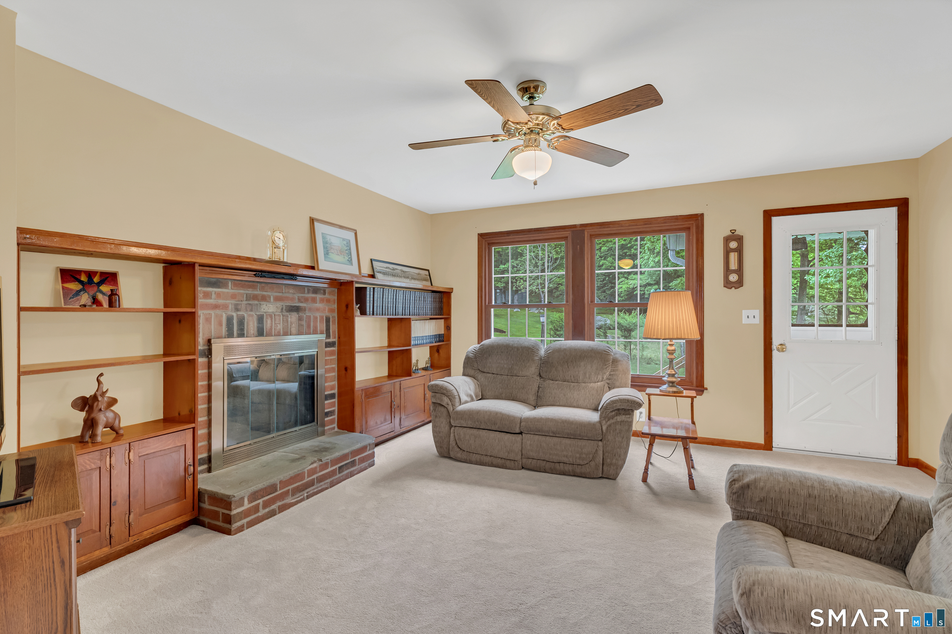 38 Roberts Road Groton, CT 06340 - Photo 9 of 40
