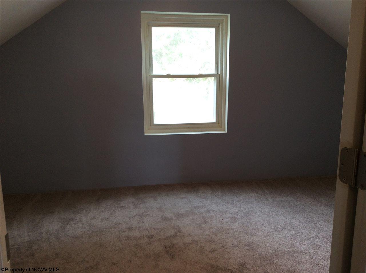 92 Long Alley Reedsville, WV 26547 - Photo 15 of 19 Gallery Image 15