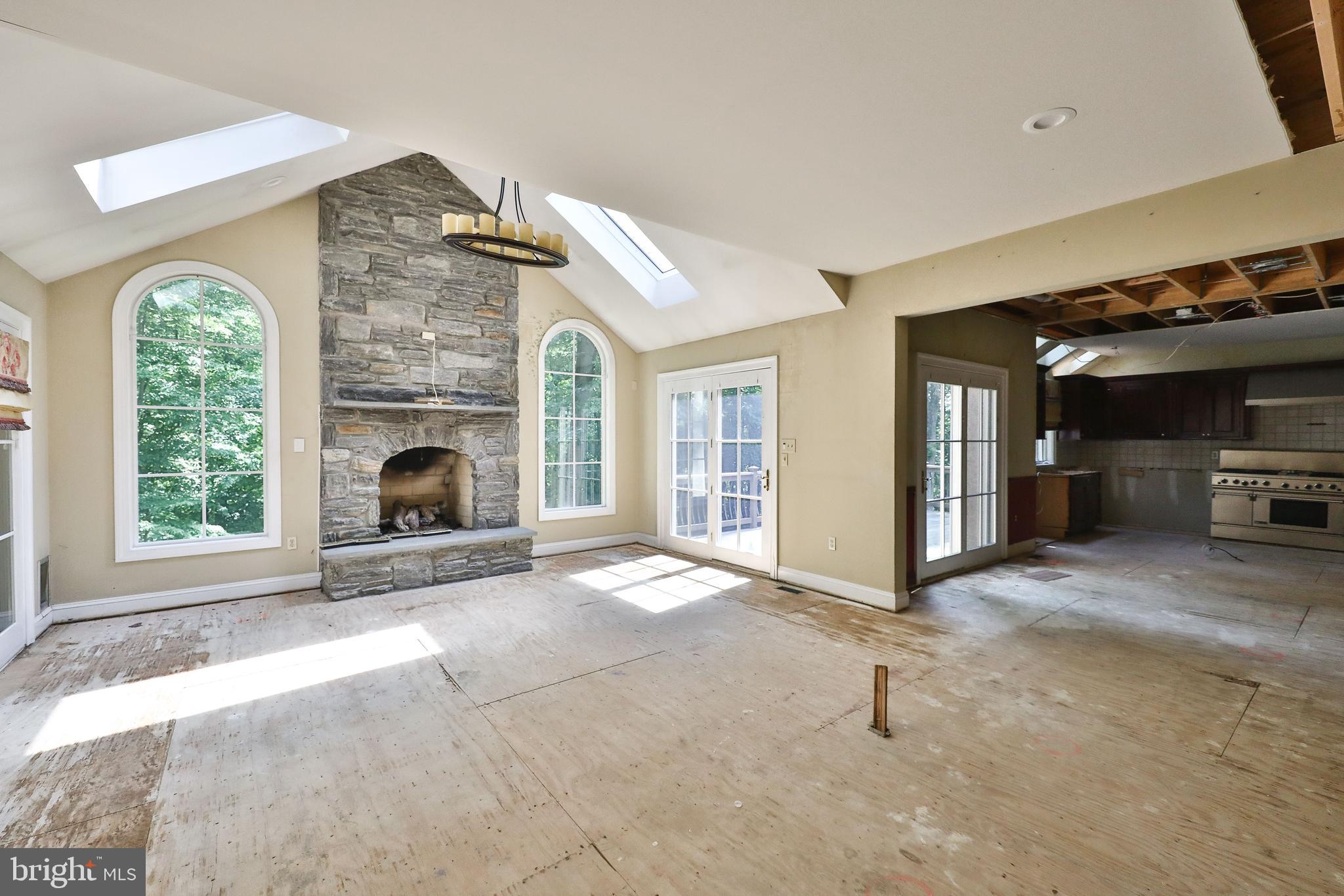 1420 Centennial Road Narberth, PA 19072 - Photo 5 of 42