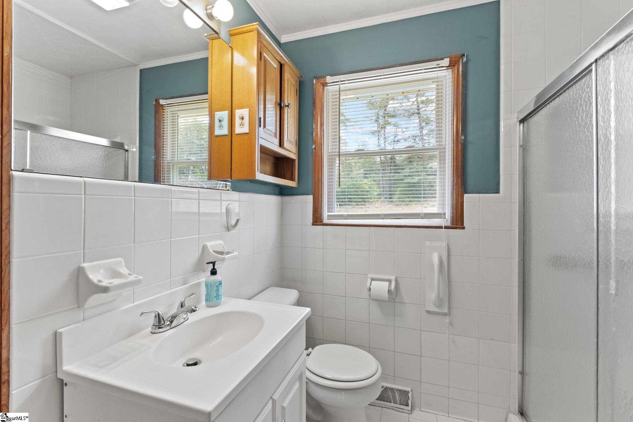 152 Old Locust Hill Road Taylors, SC 29687 - Photo 24 of 36