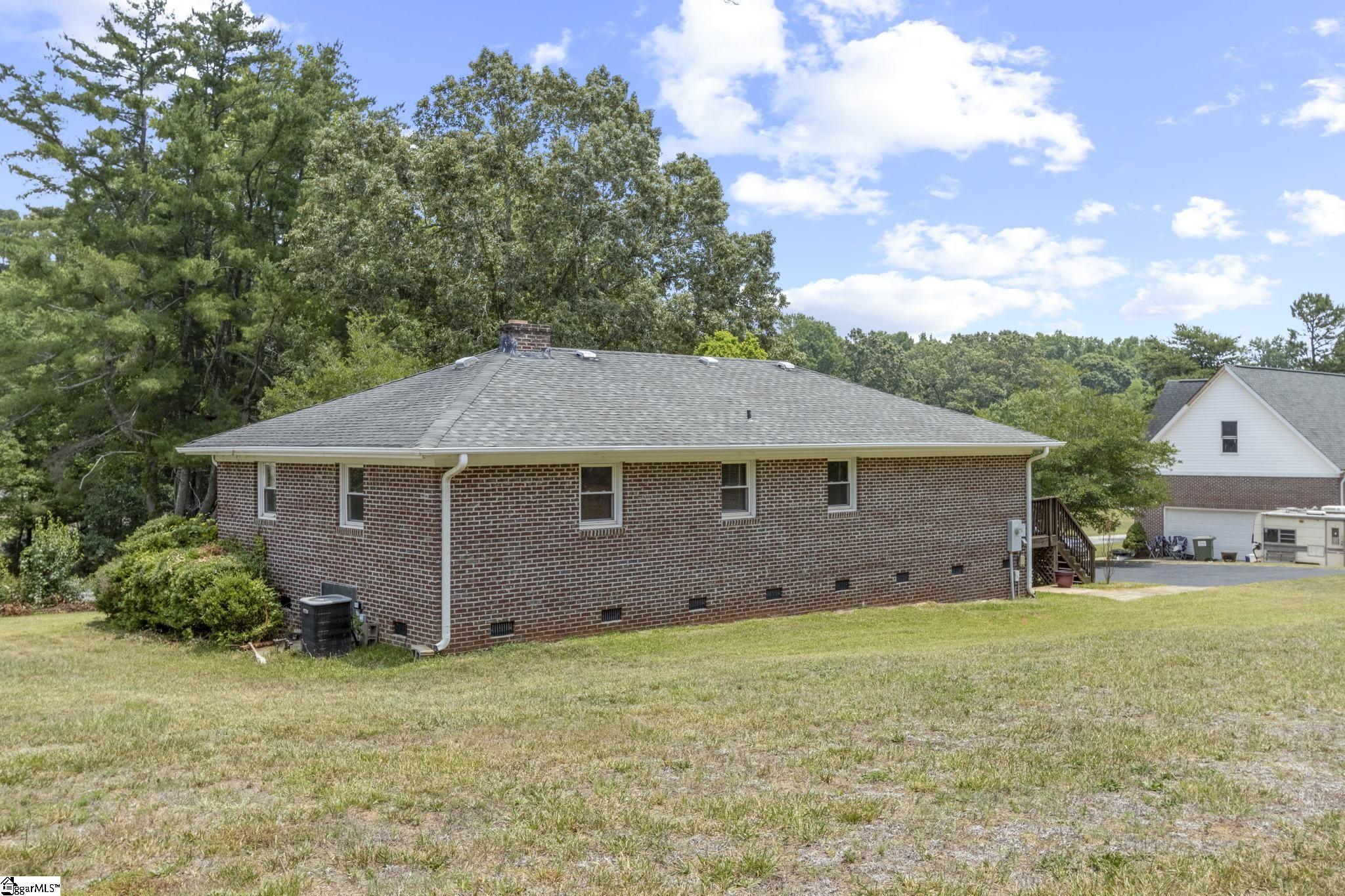 152 Old Locust Hill Road Taylors, SC 29687 - Photo 35 of 36