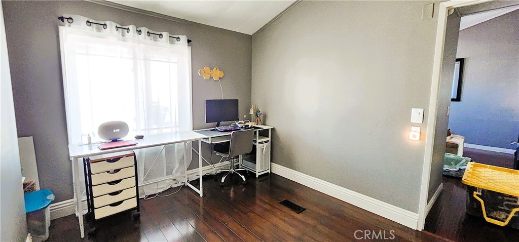 2595 Atlanta, Unit 19 Riverside, CA 92507 - Photo 11 of 25