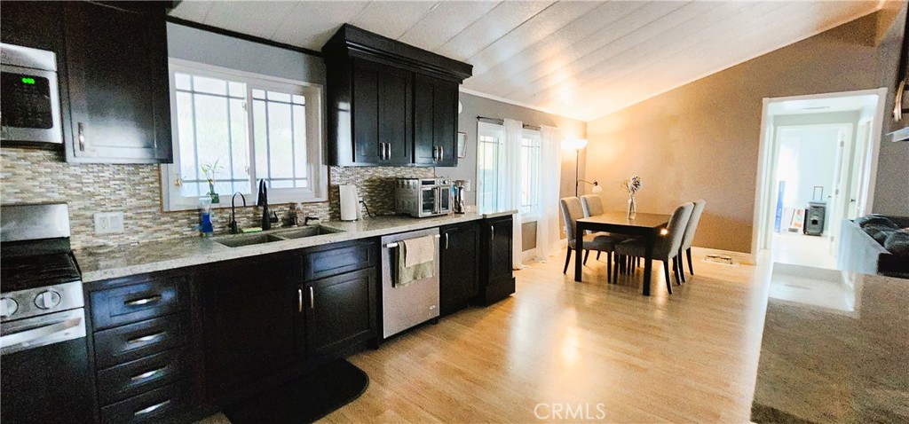 2595 Atlanta, Unit 19 Riverside, CA 92507 - Photo 5 of 25