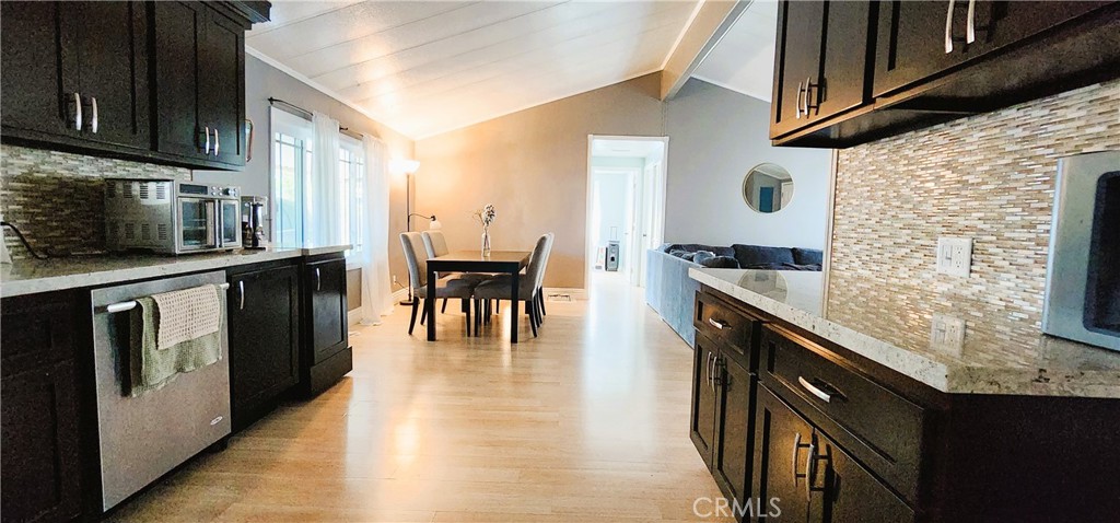 2595 Atlanta, Unit 19 Riverside, CA 92507 - Photo 9 of 25