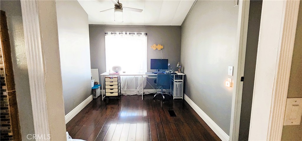 2595 Atlanta, Unit 19 Riverside, CA 92507 - Photo 10 of 25