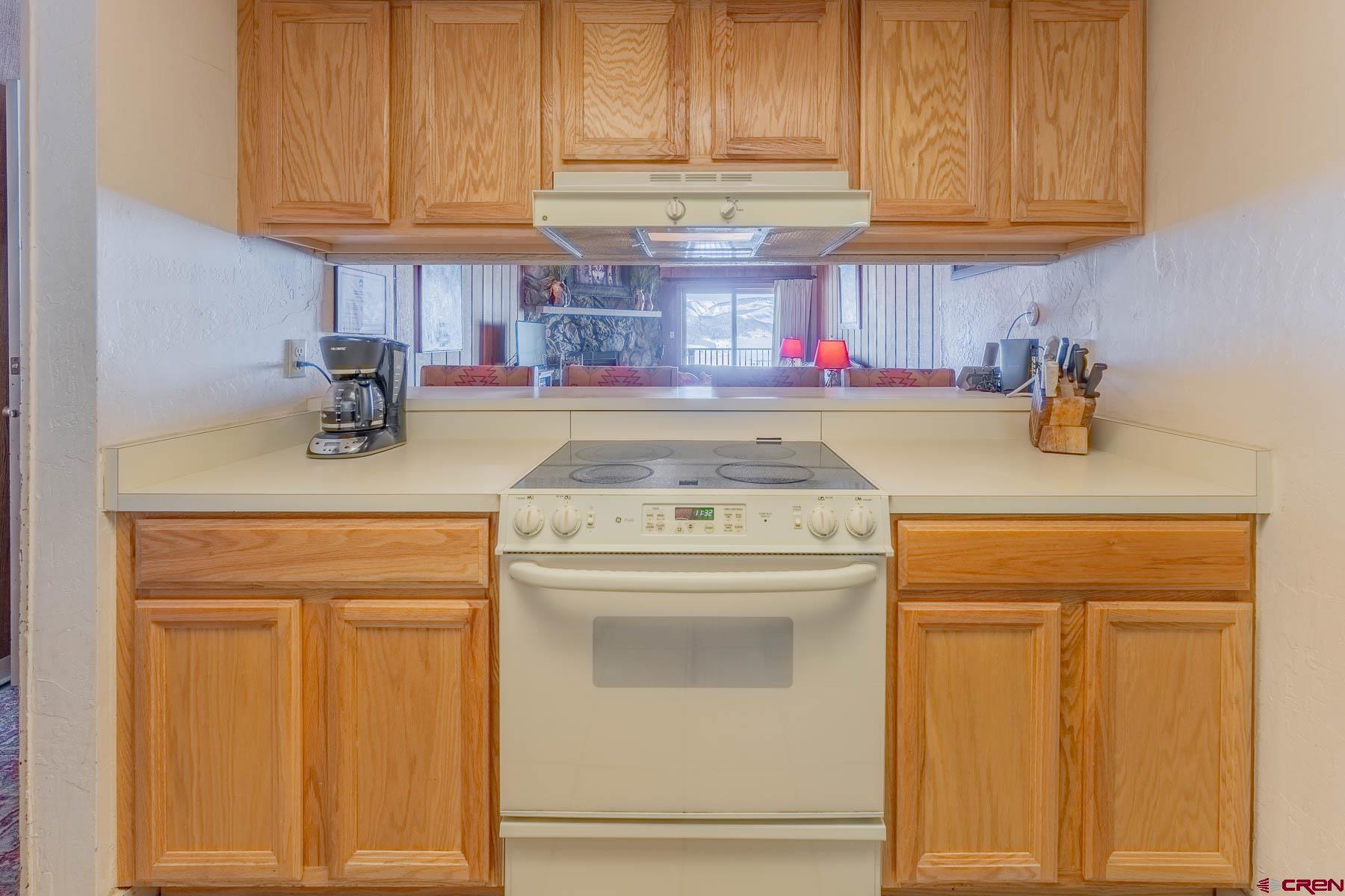 70 Hunter Hill Road, Unit P303 Crested Butte, CO 81225 - Photo 10 of 32 Gallery Image 10