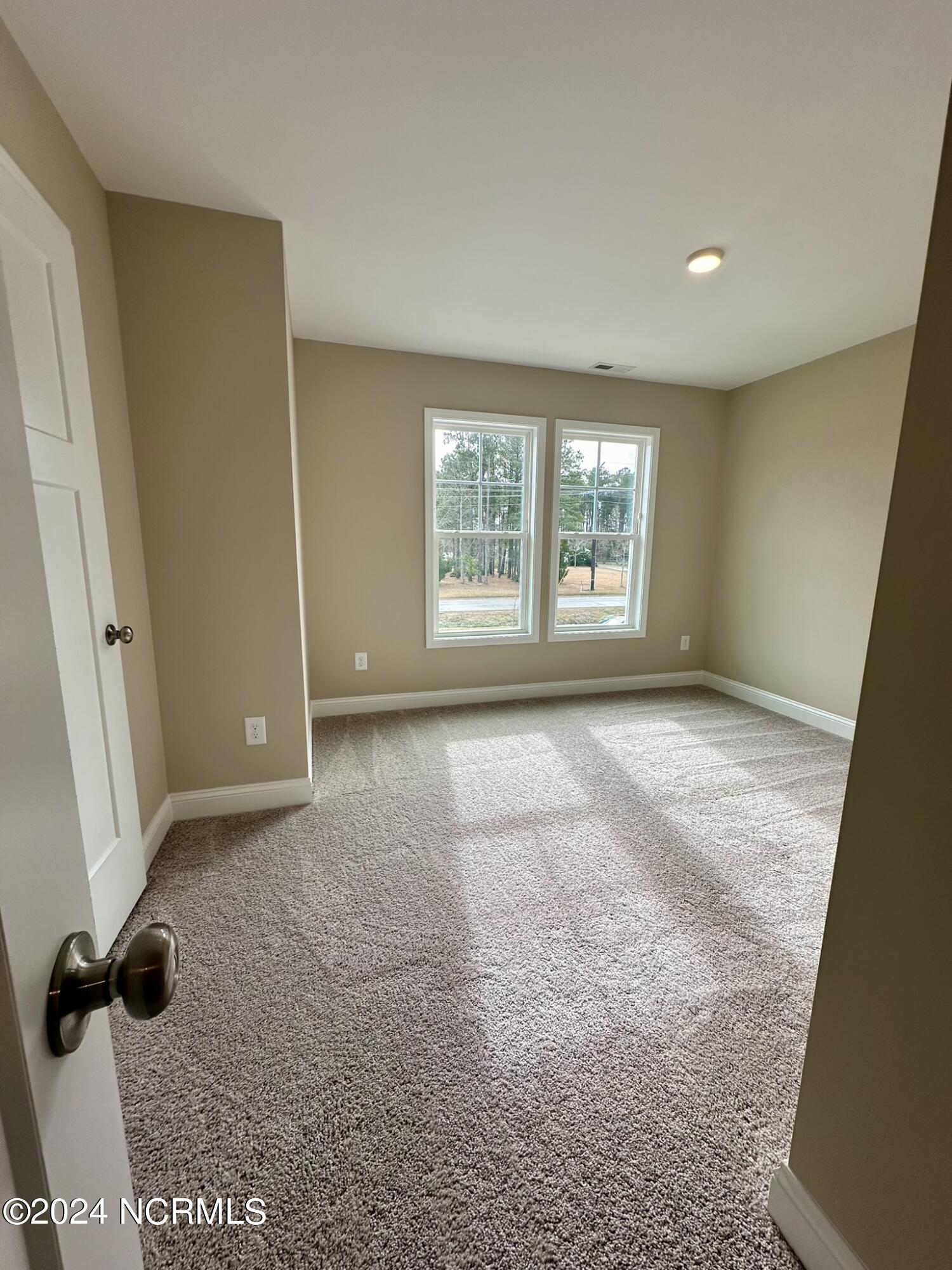 124 Smallwood Road Hubert, NC 28539 - Photo 17 of 21 Guest Bedroom