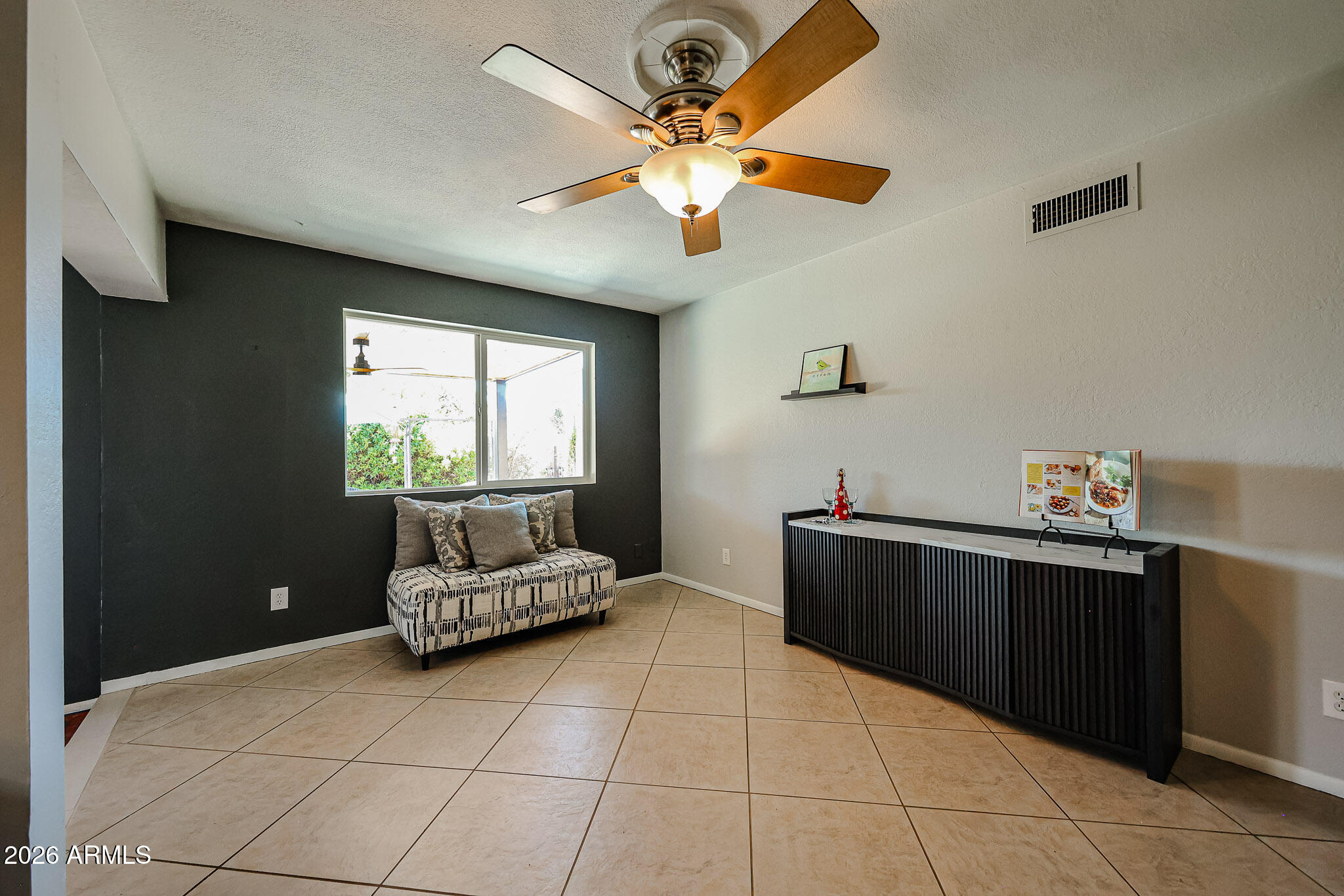 3623 East Charter Oak Road Phoenix, AZ 85032 - Photo 11 of 61 B (30)