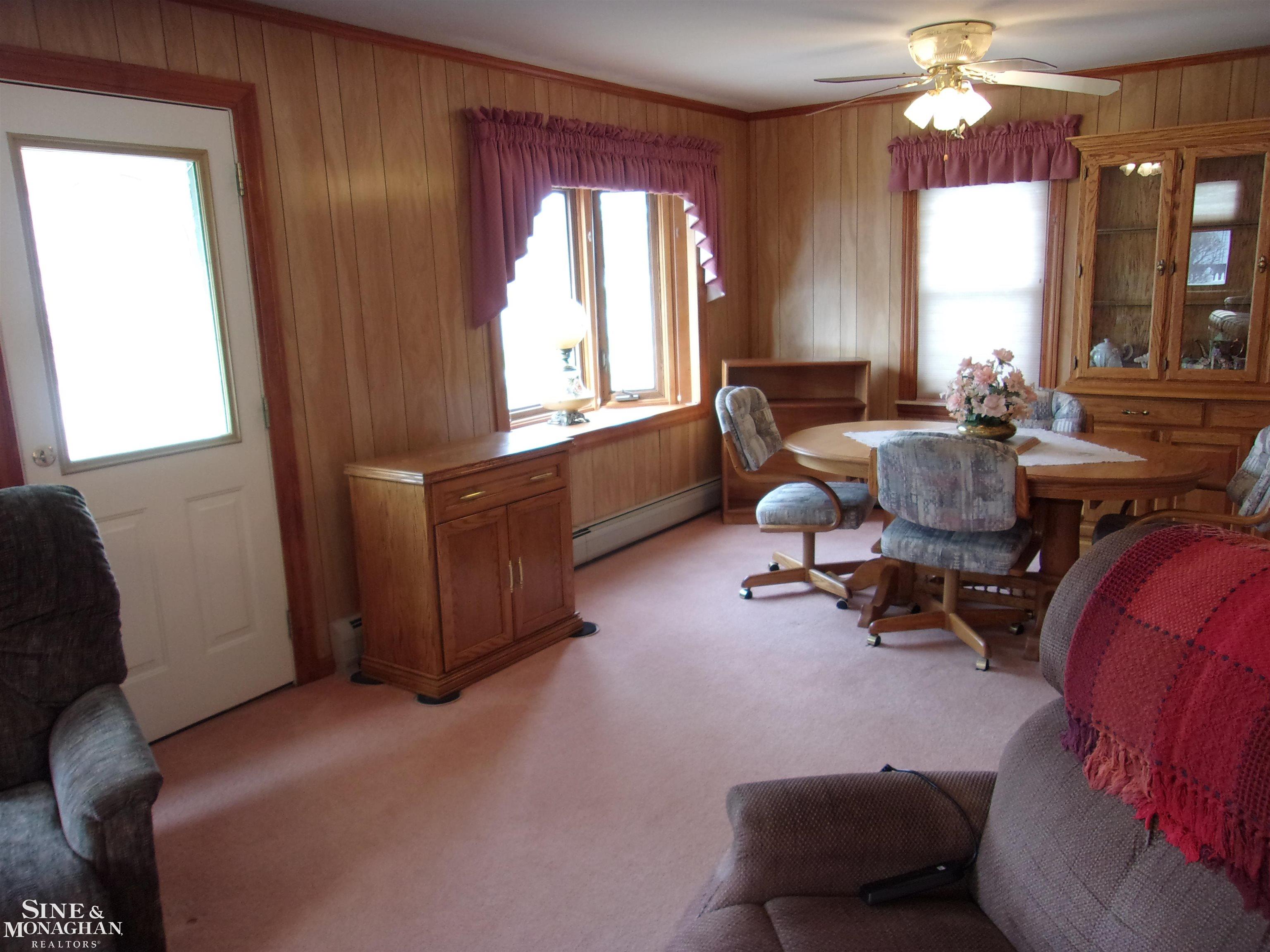 5536 Pointe Tremble Road Algonac, MI 48001 - Photo 27 of 45 50174338-01ee91f4-499f-480d-999b-7ea13131a699.JPG