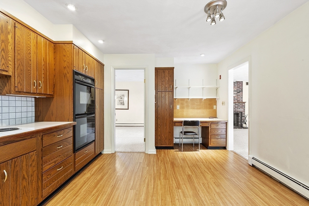 33 Valley Road Southborough, MA 01772 - Photo 13 of 40 Gallery Image 13