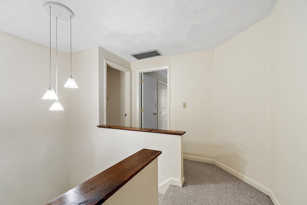 33 Valley Road Southborough, MA 01772 - Photo 20 of 40 Gallery Image 20