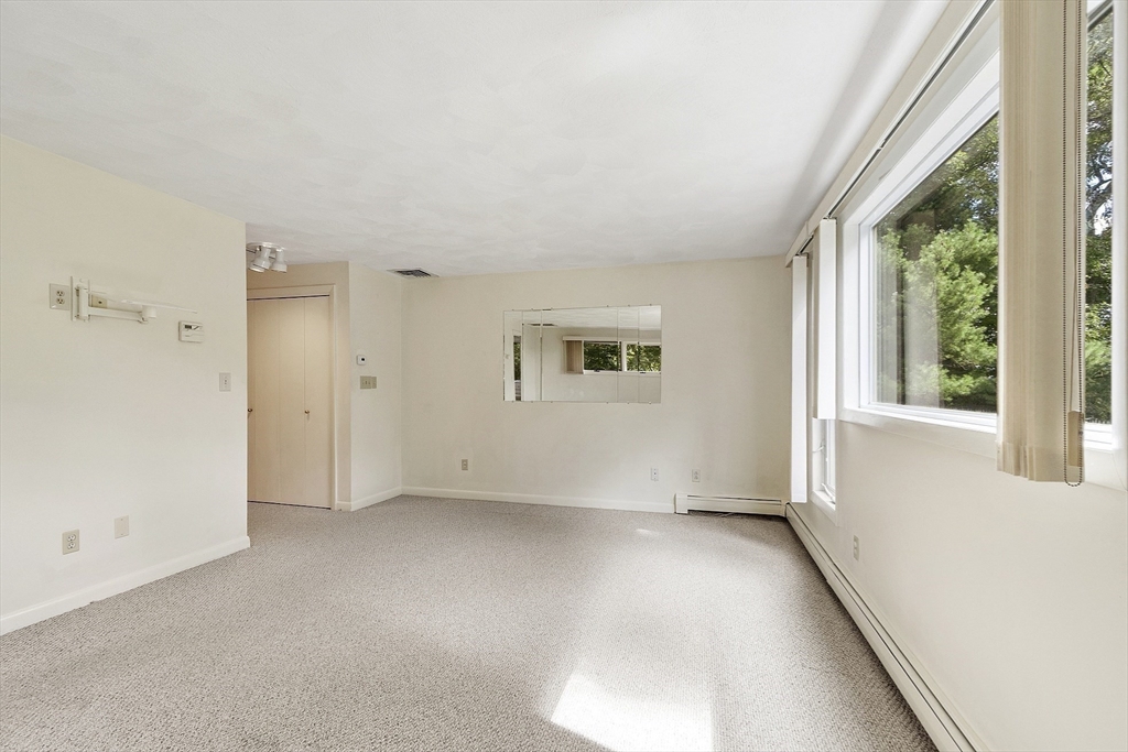 33 Valley Road Southborough, MA 01772 - Photo 24 of 40 Gallery Image 24