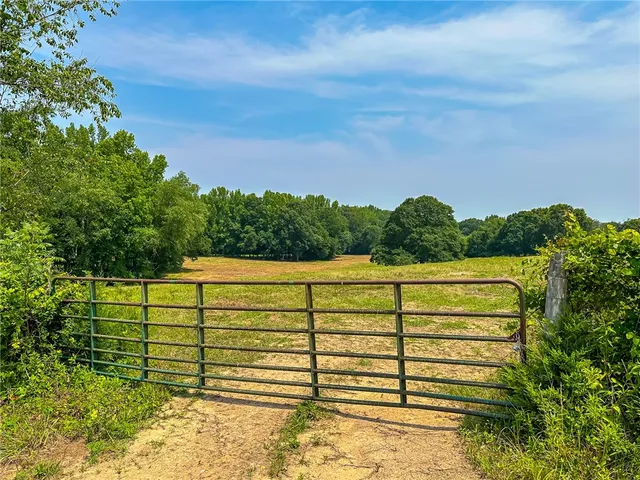 $550,000 | 1308 Breazeale Road, Easley, SC 29640