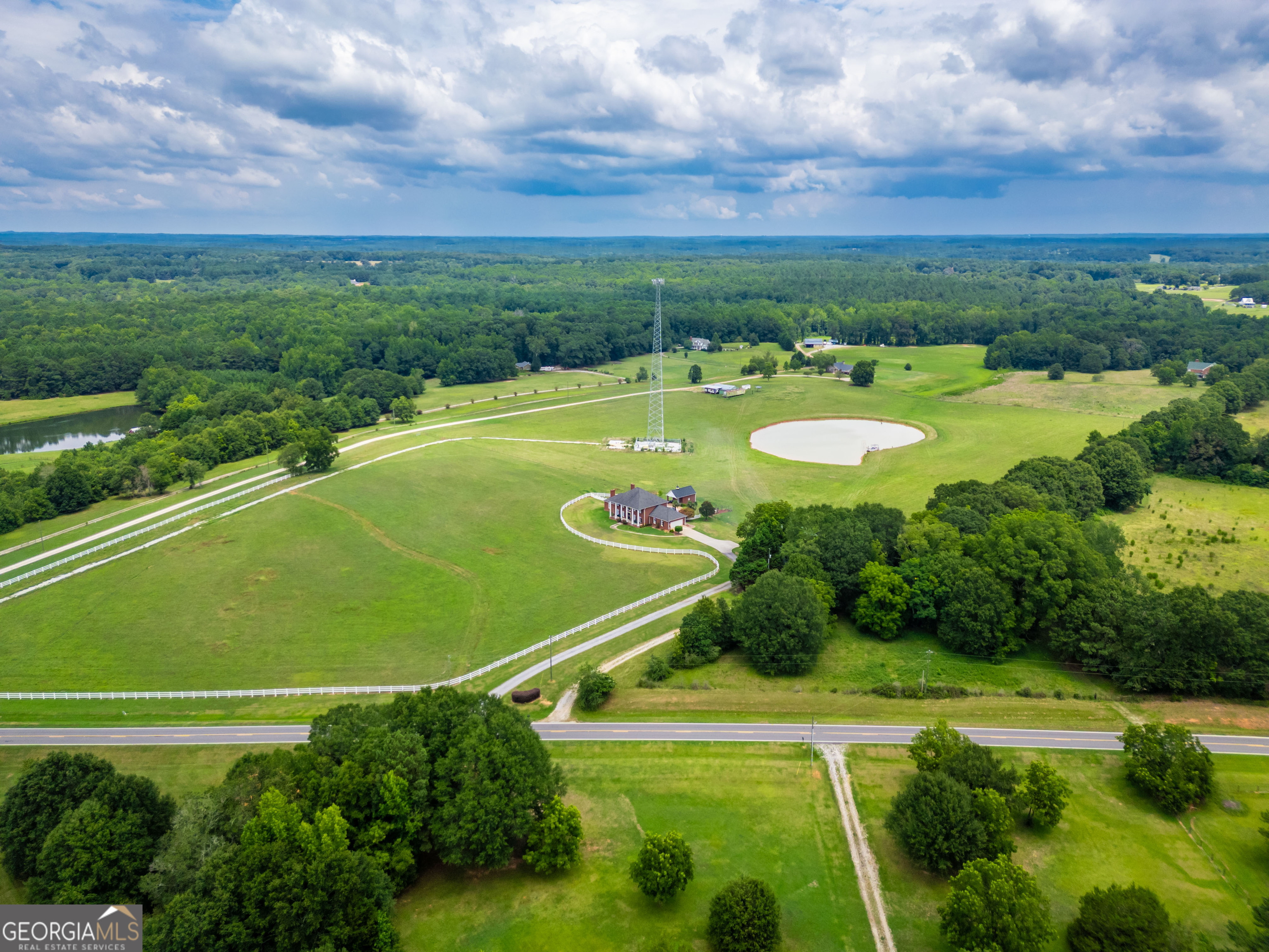 1811 Michael Road Northwest Monroe, GA 30656 - Photo 11 of 43 a view of a tennis court