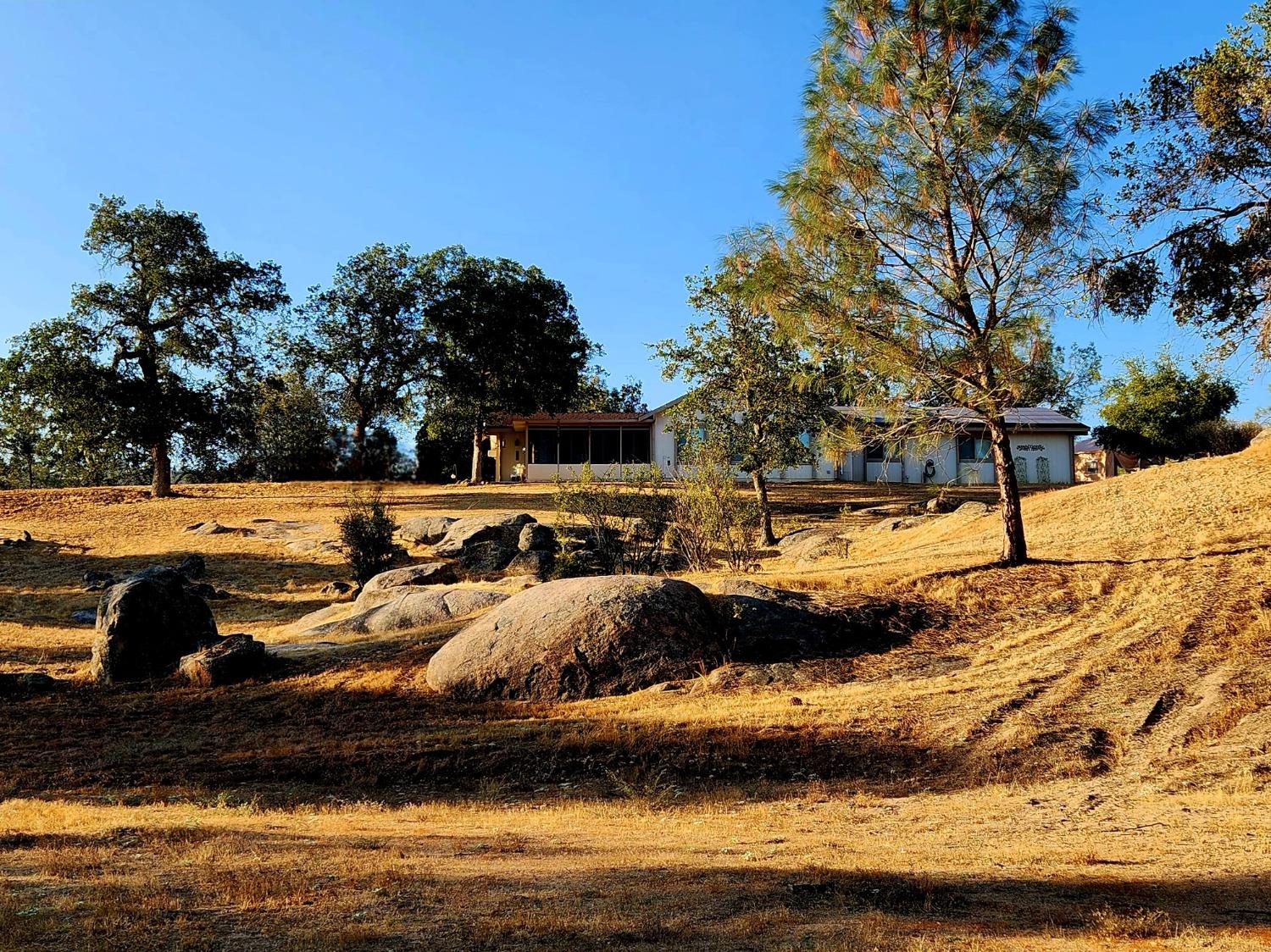 28903 Limestone Circle Coarsegold, CA 93614 - Photo 45 of 59 a view of a lake with houses