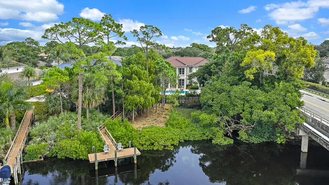 $5,750,000 | 18706 Southeast St Augustine Way, Jupiter, FL 33469