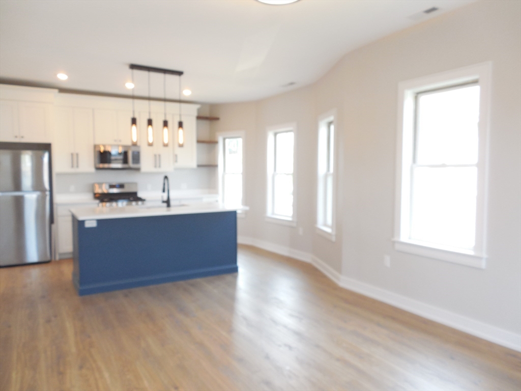 88 School Street, Unit B Watertown, MA 02472 - Photo 2 of 18