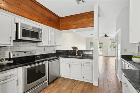$260,000 | 629 Colbert Street, Unit 629, Mandeville, LA 70448